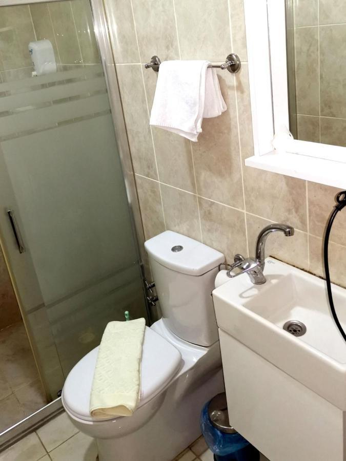 Palmiye Suit Otel Istanboel Buitenkant foto
